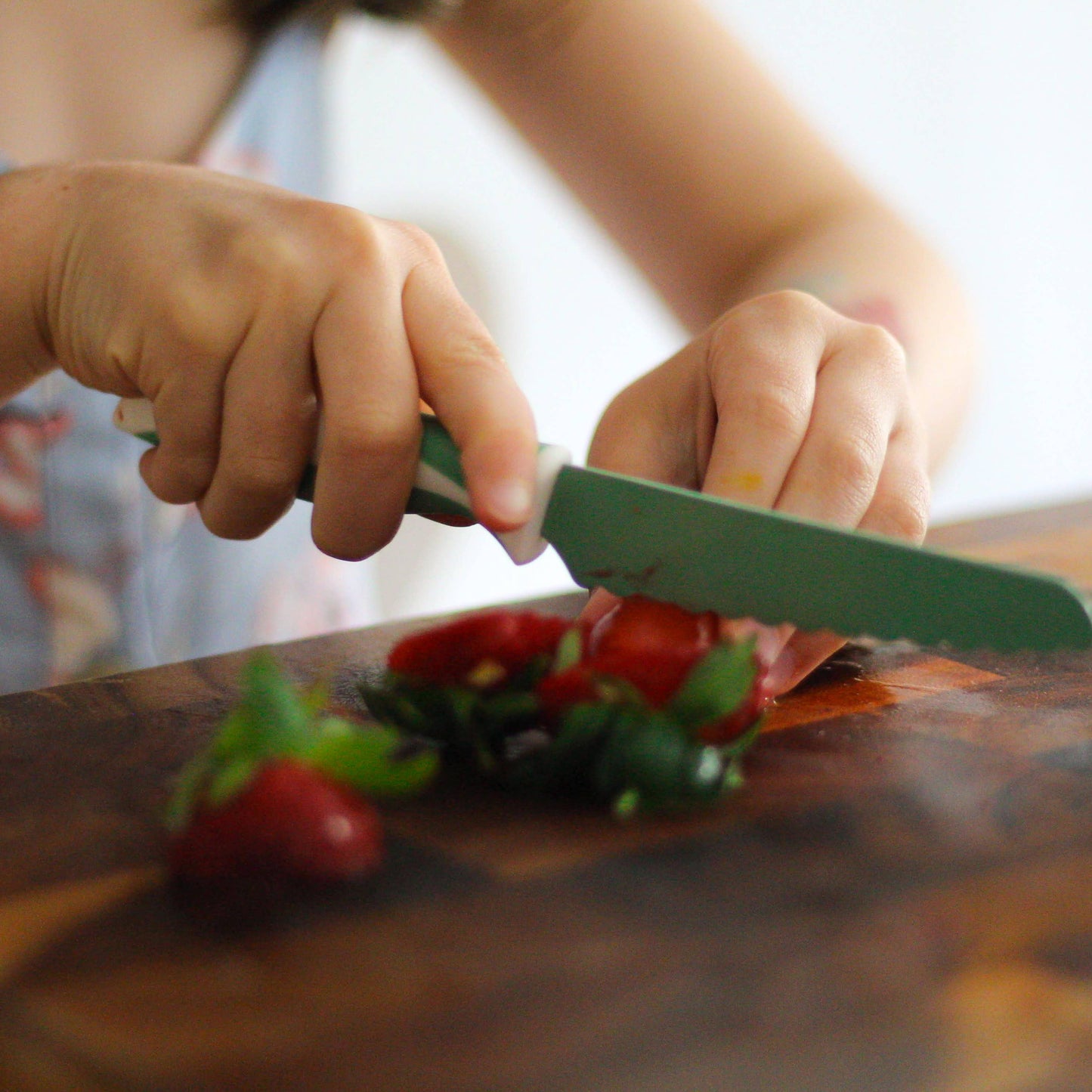 KiddiKutter Child Safe Knife Sea Green