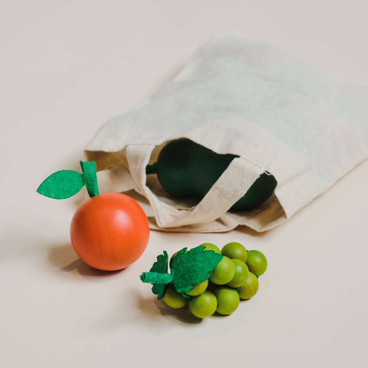 The Farm Fresh Fruit Bag Set Of 8