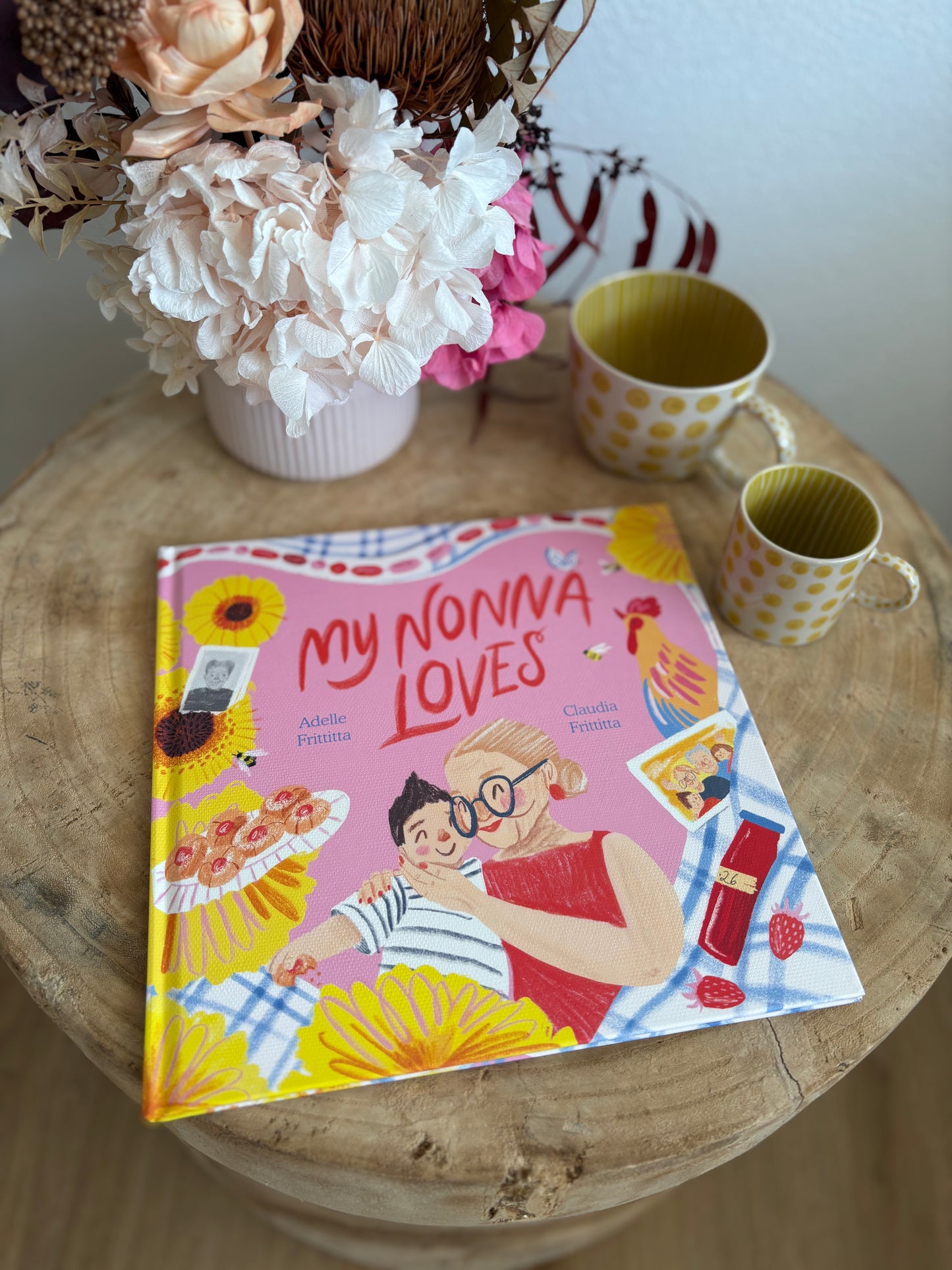 My Nonna Loves by Adelle Frittitta (Hard Back)