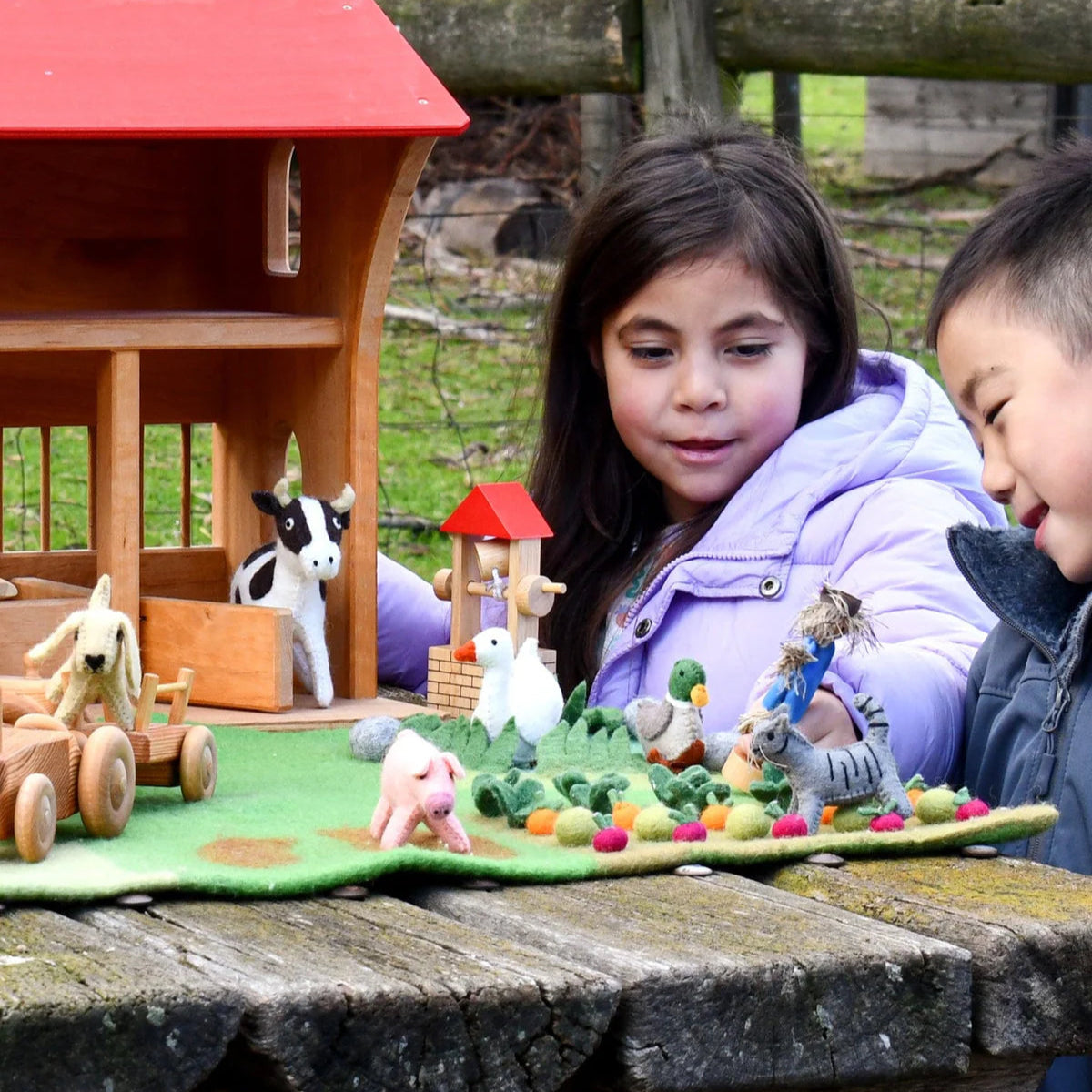 Felt Farm Animals Toys Set - Set of 10 Toys