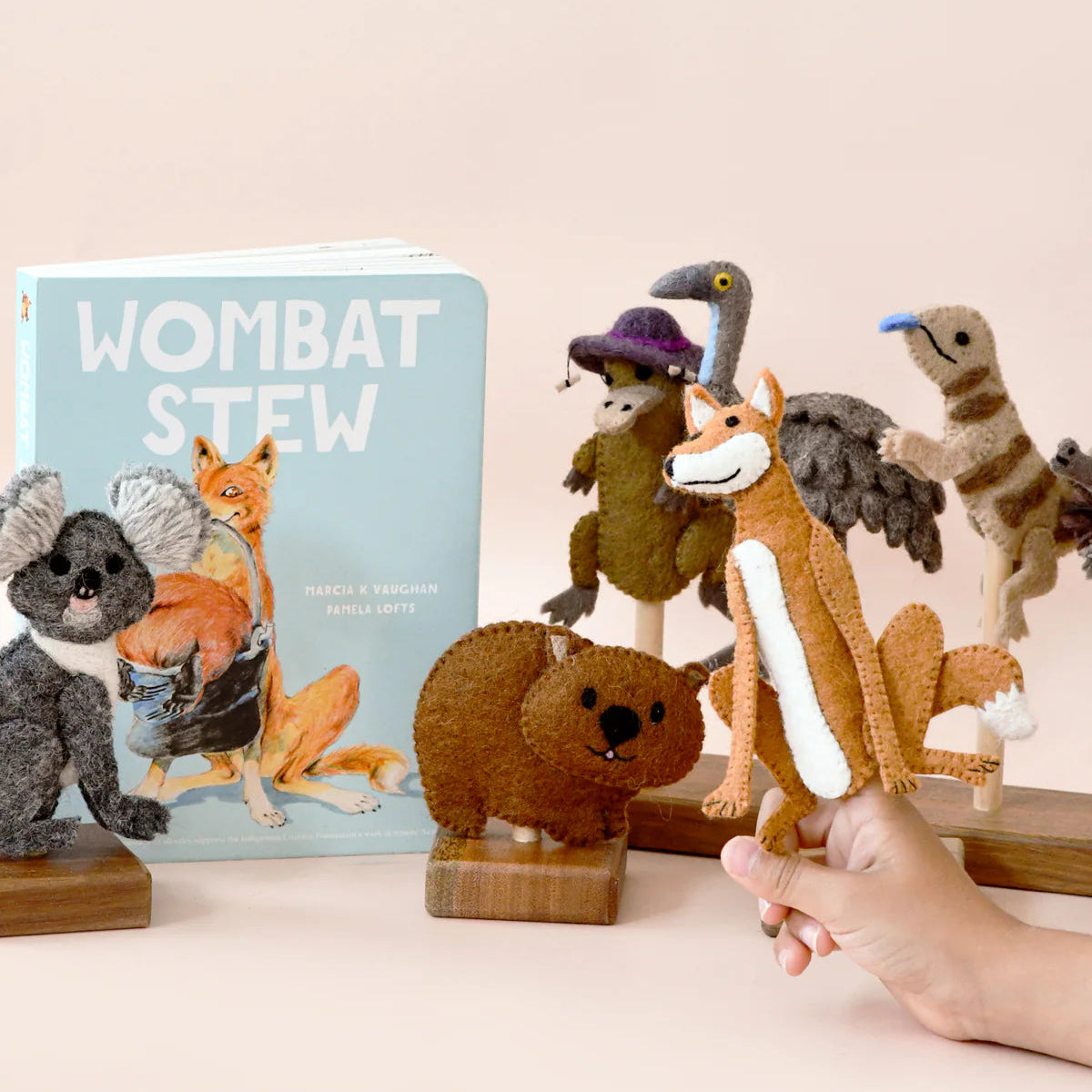 Wombat Stew Finger Puppets Set