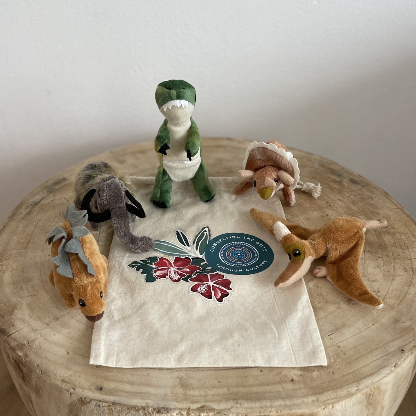 Dinosaur Friends Finger Puppet Set