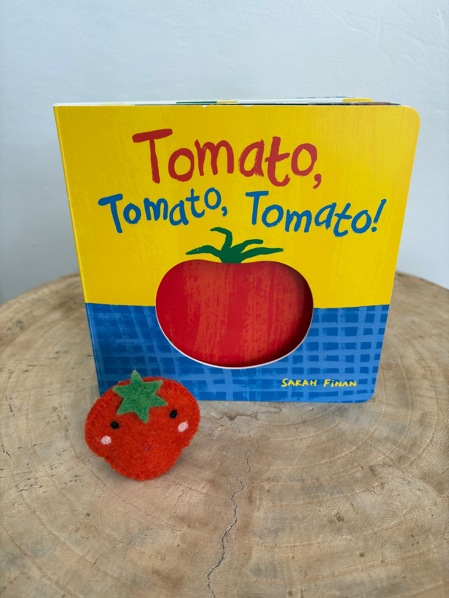 Tomato, Tomato, Tomato by Sarah Finan (Board Book)