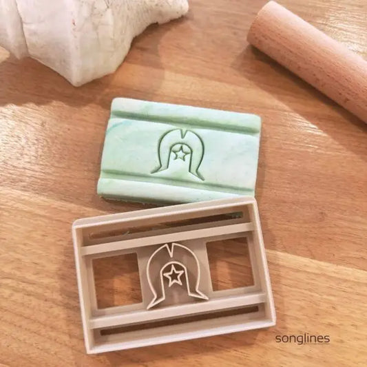 Torres Strait Island Flag Eco-Imprint Cutter by Songlines