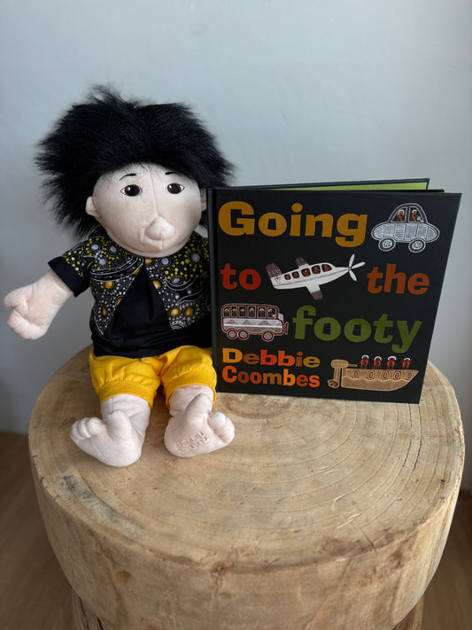 Going To The Footy by Debbie Coombes (Hard Back)