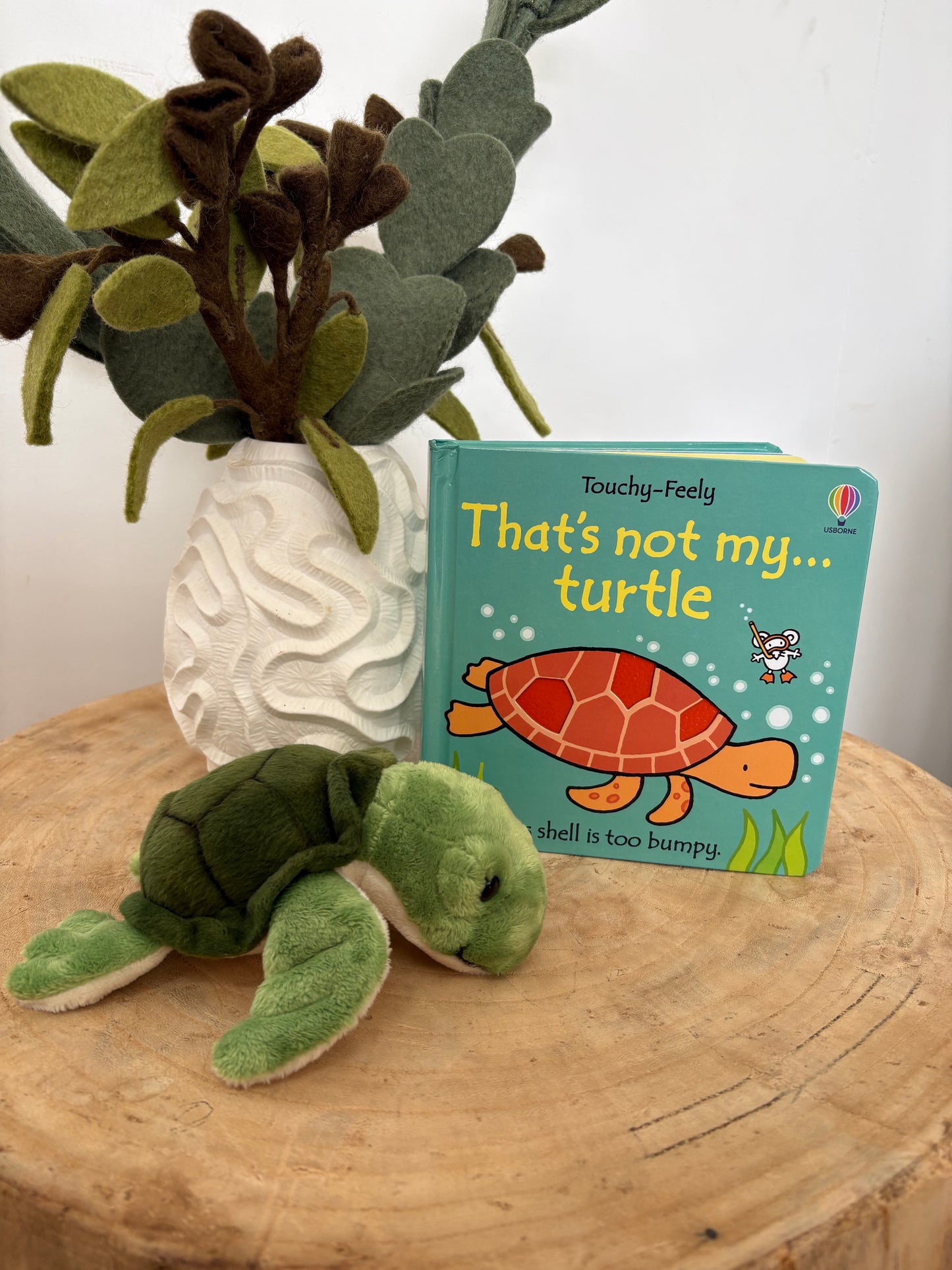 That's Not My Turtle (Touchy Feely Board Book)
