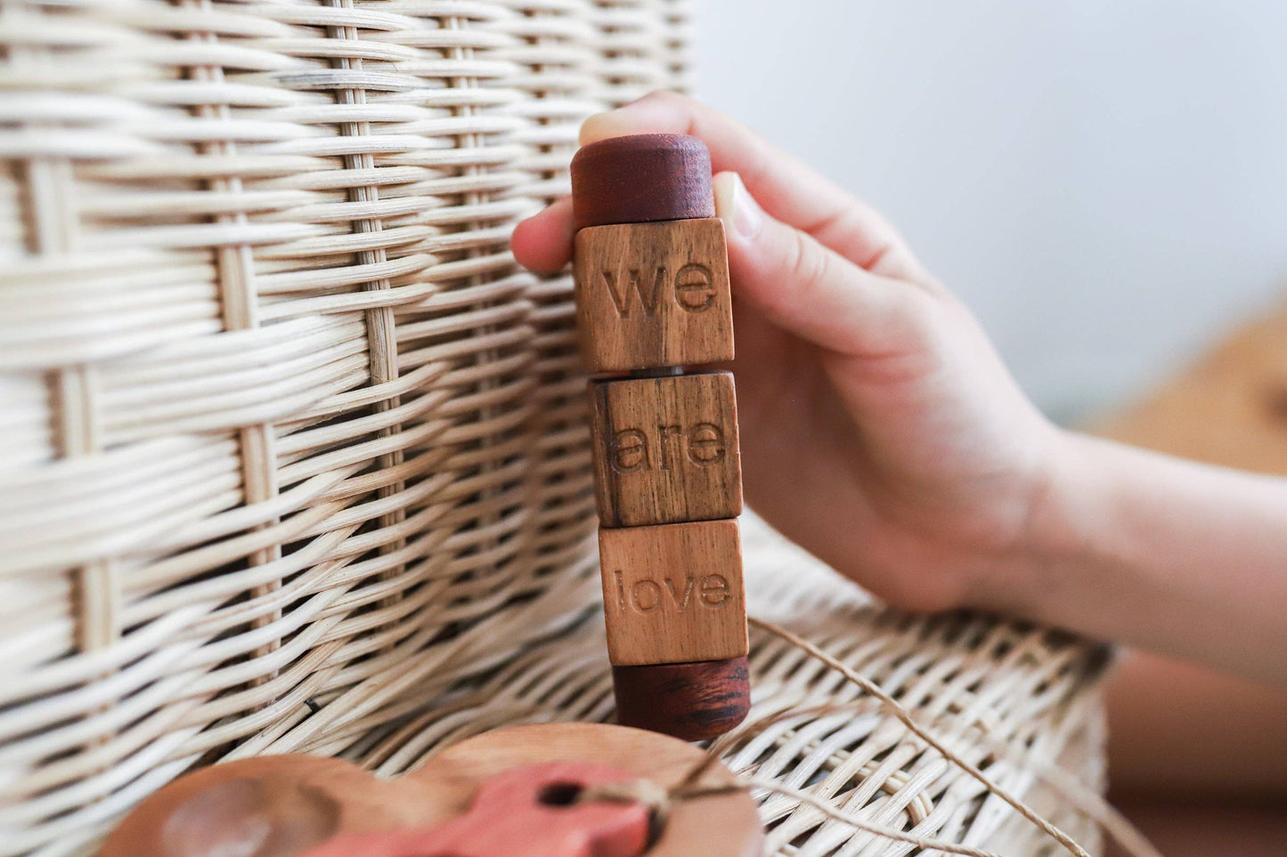 In-wood Mindful Spindle