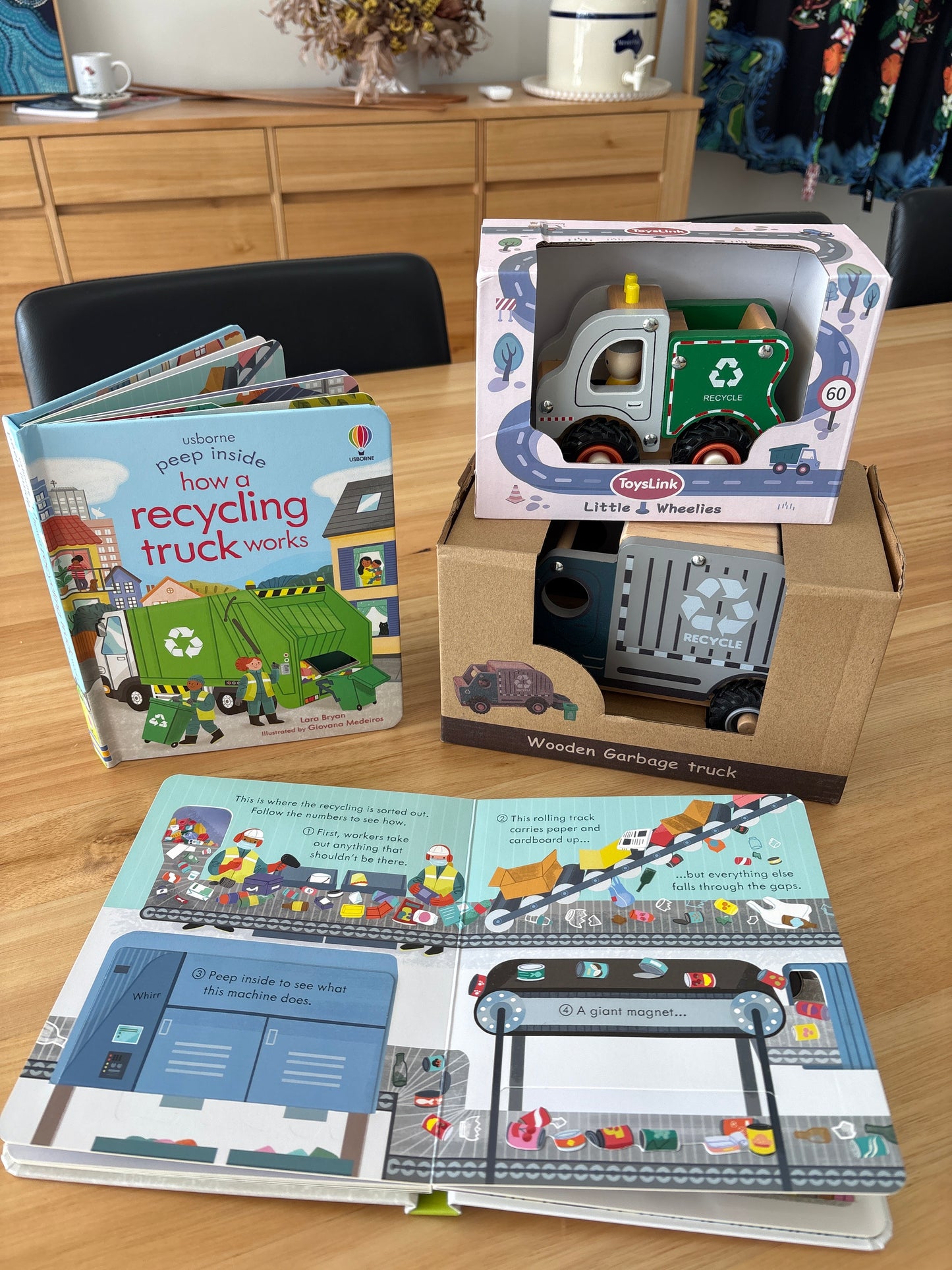 How a recycling truck works - Lara Bryan