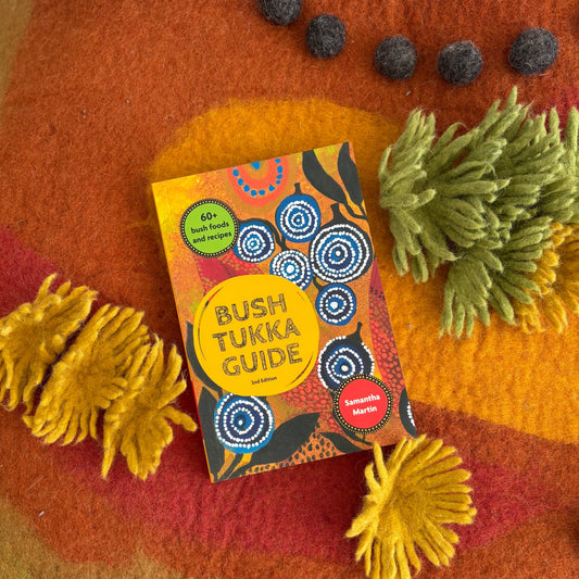 Bush Tukka Guide 2nd Edition by Samantha Martin (Paper Back)