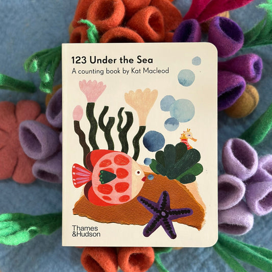123 Under The Sea: A Counting Book by Kat Macleod (Board Book)