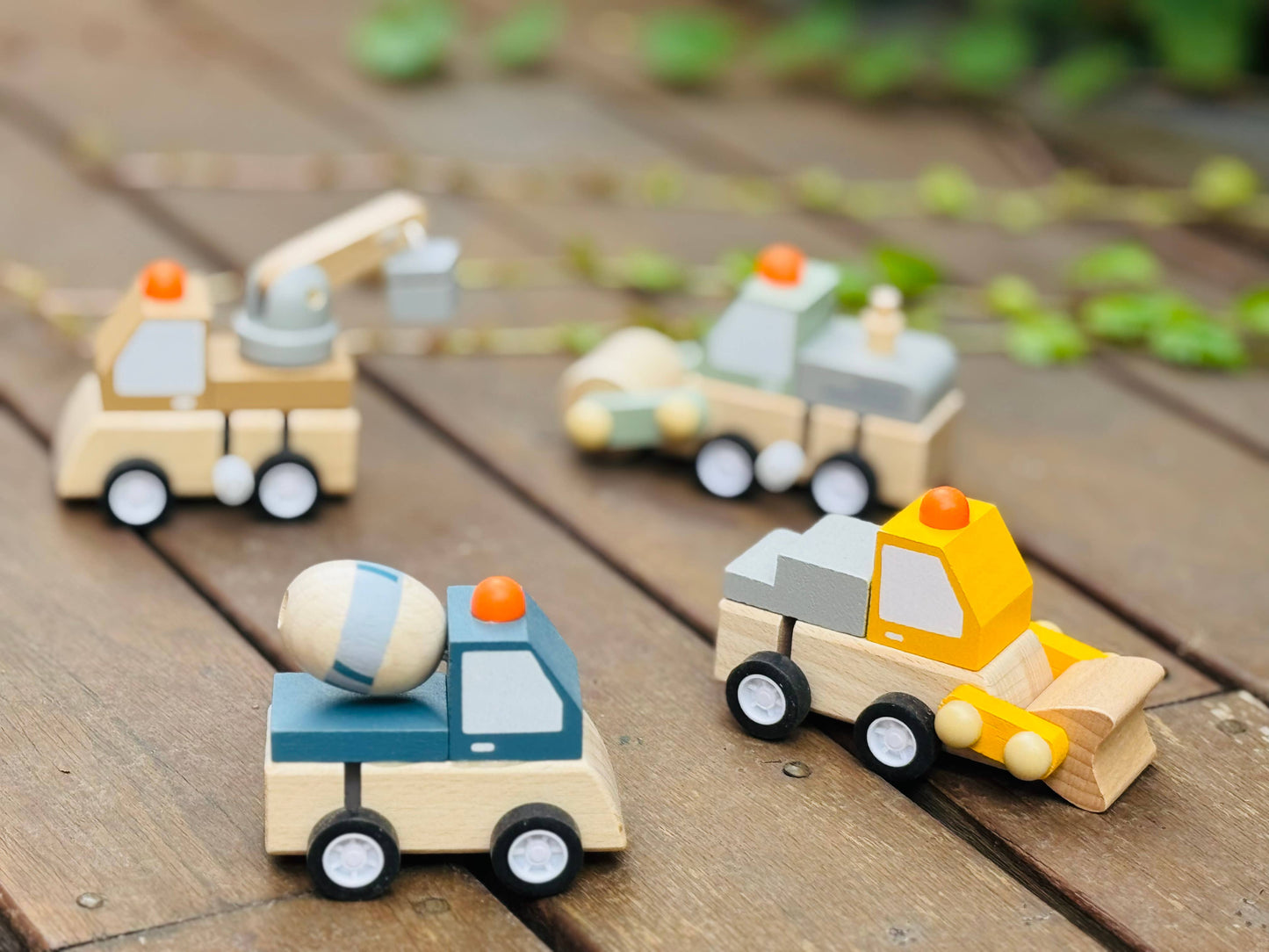Wooden Wind-up Construction Trucks